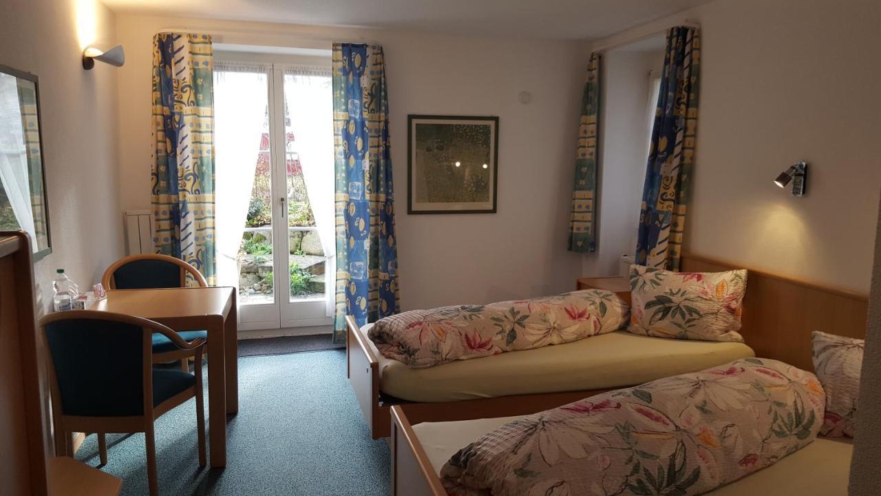 Hotel Loewen Monchaltorf Eksteriør bilde
